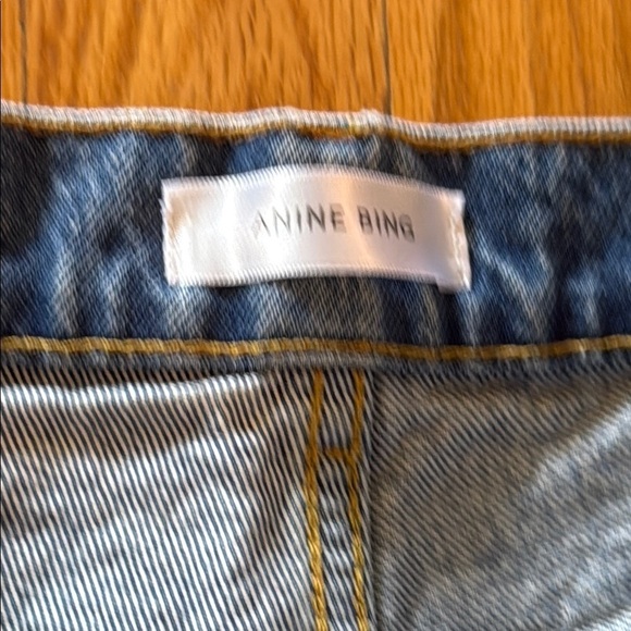 Anine Bing sz 28 jeans rise 11”, 31” inseam jeans Blue Denim Jeans great cond - Picture 3 of 8